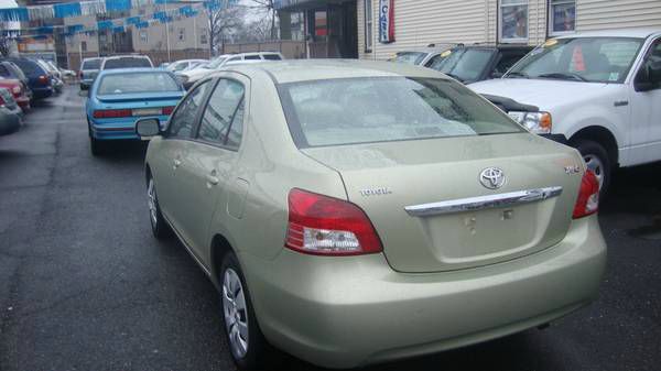 2008 Toyota Yaris 3.5tl W/tech Pkg