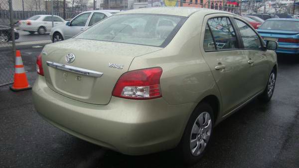 2008 Toyota Yaris 3.5tl W/tech Pkg