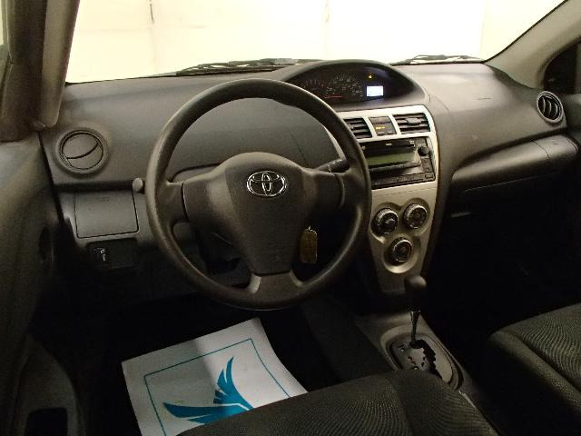 2008 Toyota Yaris Sport Utility 4D
