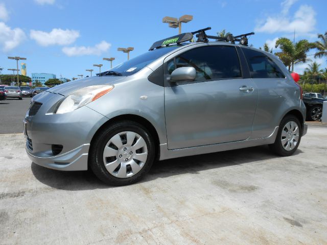 2008 Toyota Yaris GLS CONV