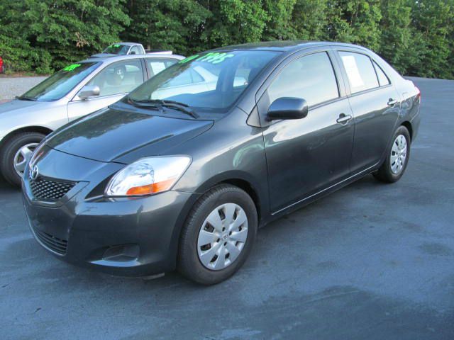 2009 Toyota Yaris 4DR 4WD Sport AT