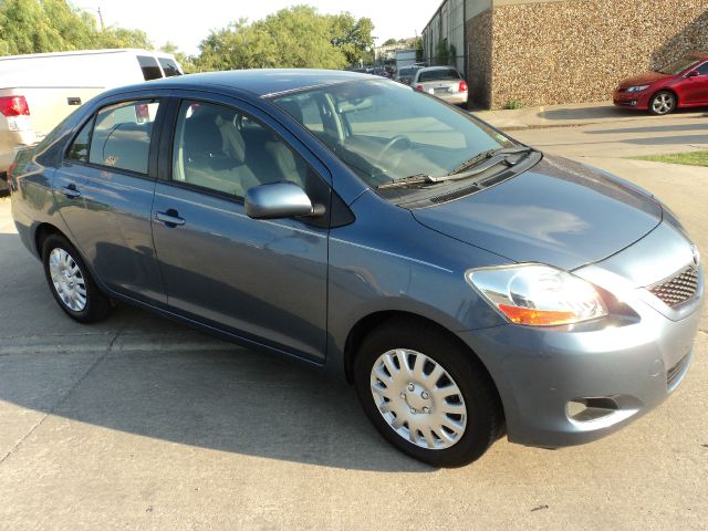 2009 Toyota Yaris 4DR 4WD Sport AT