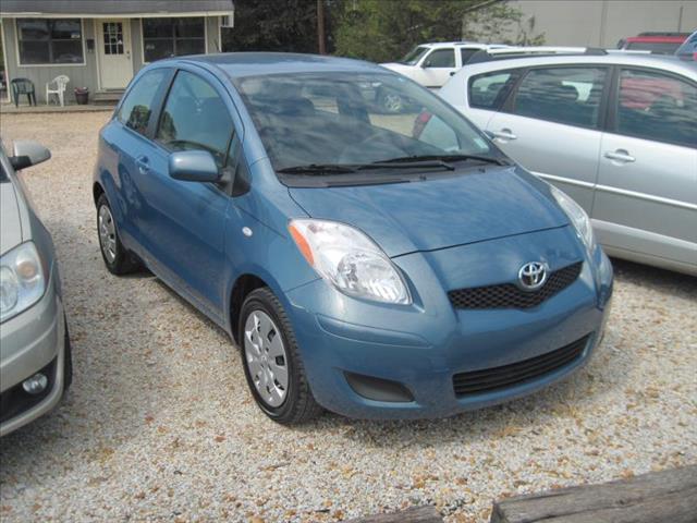 2009 Toyota Yaris 4dr 2.9L Twin Turbo AWD W/3rd Row