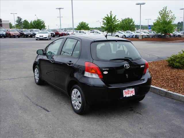 2009 Toyota Yaris 3 Dr STD Passenger Van Extended