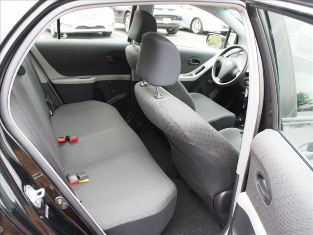 2009 Toyota Yaris 3 Dr STD Passenger Van Extended