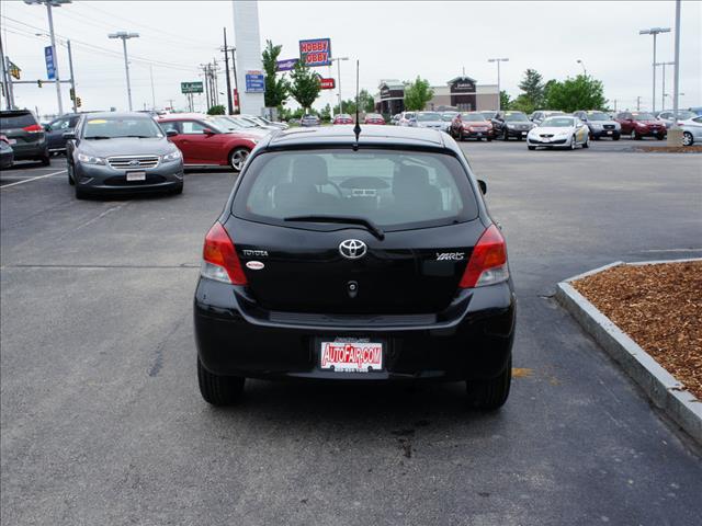 2009 Toyota Yaris 3 Dr STD Passenger Van Extended