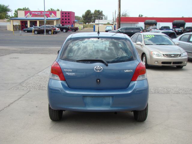 2009 Toyota Yaris Prerunner Double CAB