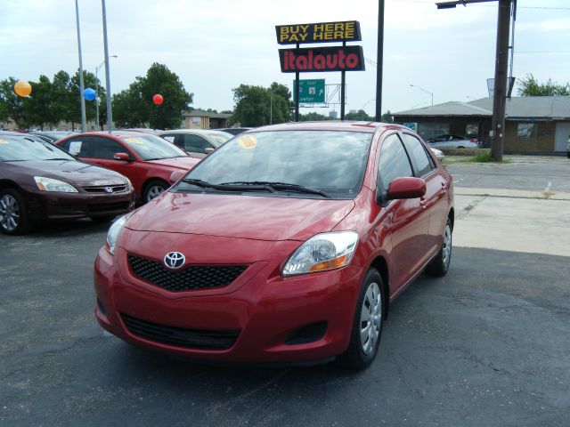 2009 Toyota Yaris 4DR 4WD Sport AT