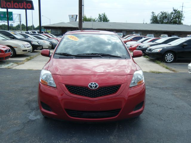 2009 Toyota Yaris 4DR 4WD Sport AT