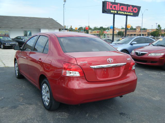 2009 Toyota Yaris 4DR 4WD Sport AT