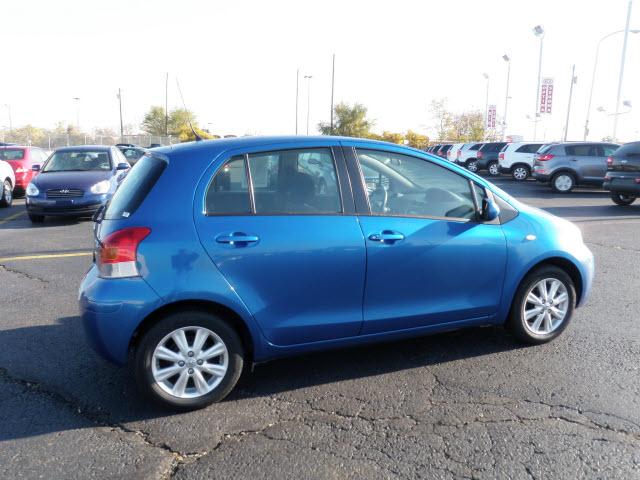 2009 Toyota Yaris Unknown