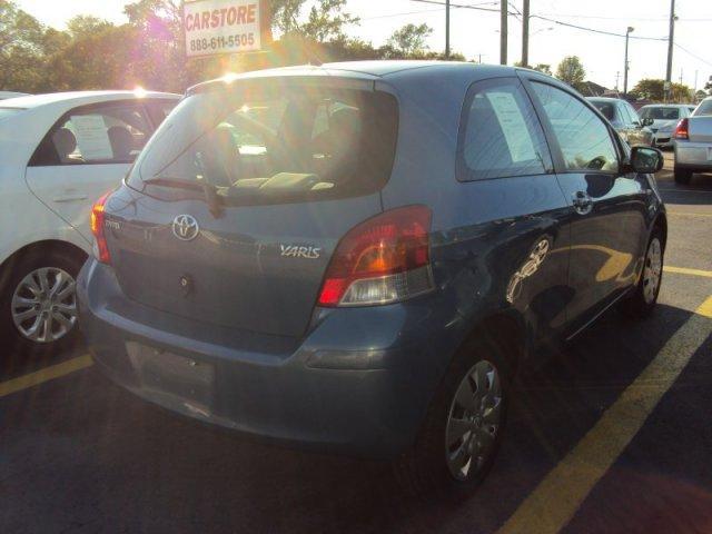 2009 Toyota Yaris XR