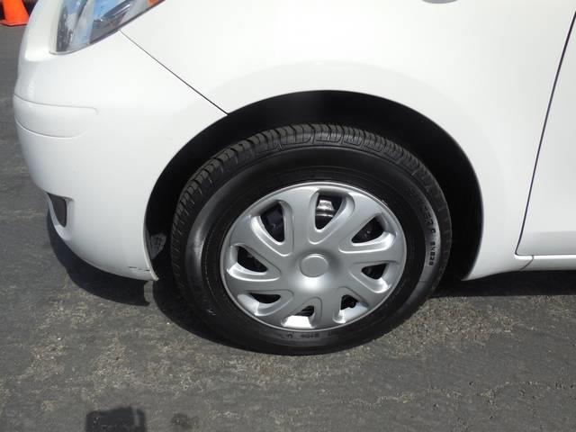 2009 Toyota Yaris Unknown
