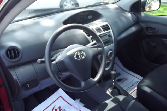 2009 Toyota Yaris 4DR 4WD Sport AT