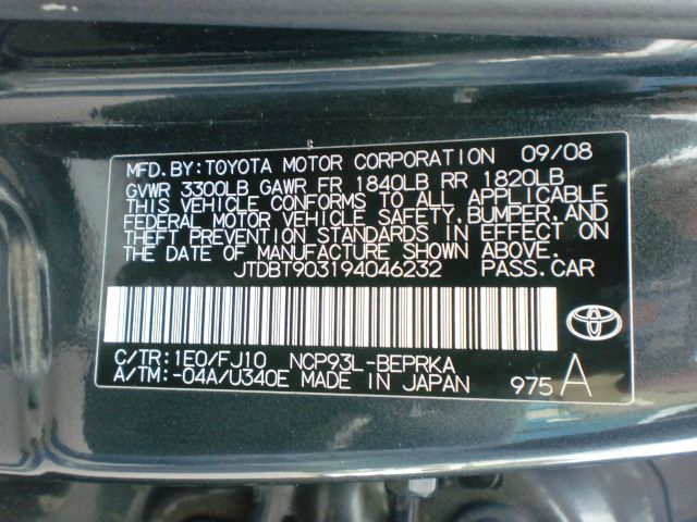 2009 Toyota Yaris 4DR 4WD Sport AT