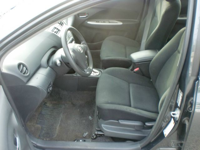 2009 Toyota Yaris 4DR 4WD Sport AT