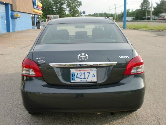 2009 Toyota Yaris 4DR 4WD Sport AT