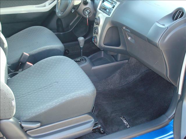 2010 Toyota Yaris Unknown