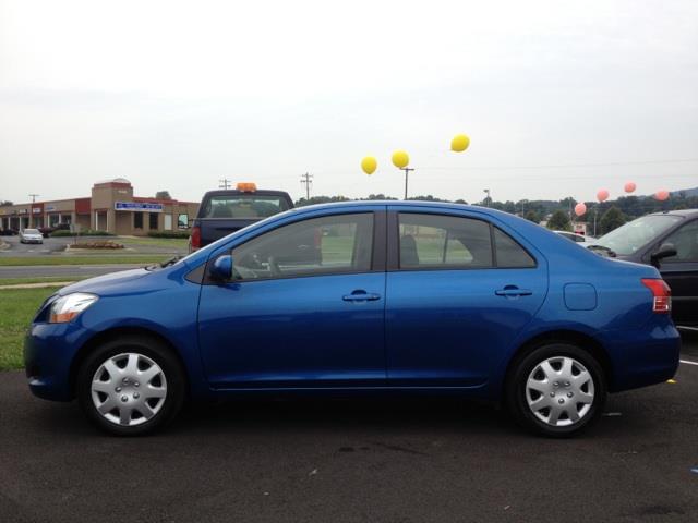 2010 Toyota Yaris 4DR 4WD Sport AT