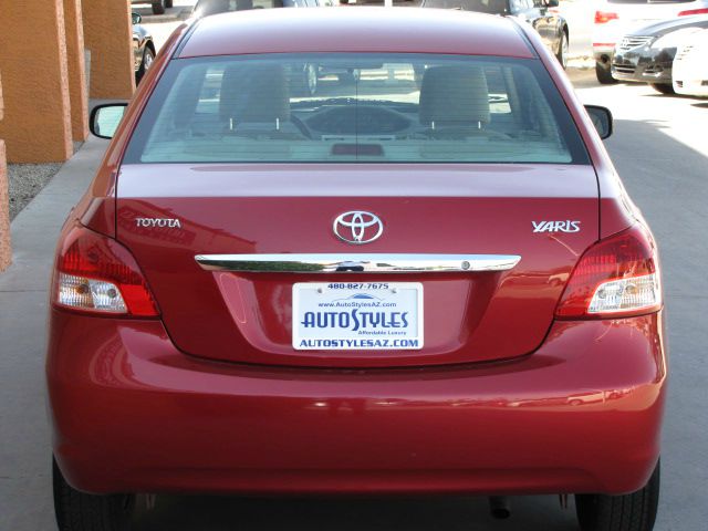 2010 Toyota Yaris 4DR 4WD Sport AT