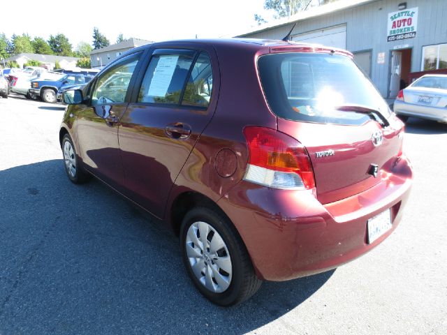 2010 Toyota Yaris LS Z71 CREW 4X4