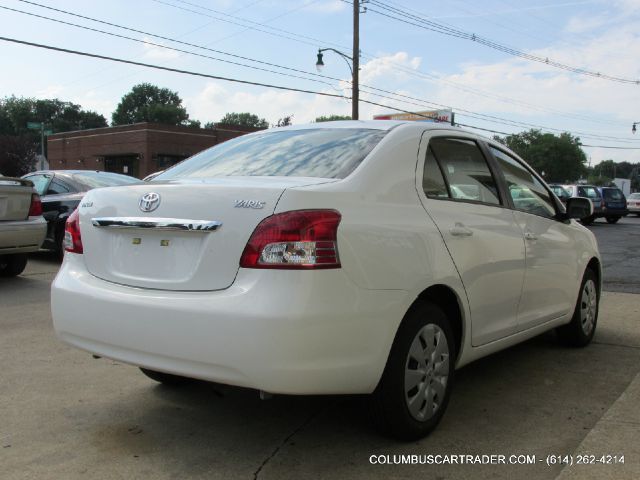 2011 Toyota Yaris 4DR 4WD Sport AT