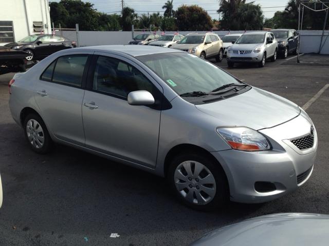 2011 Toyota Yaris Base