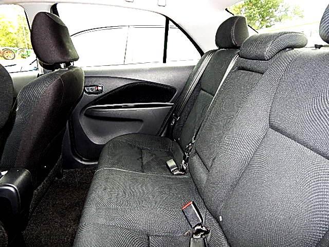 2012 Toyota Yaris Unknown
