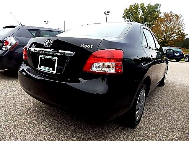 2012 Toyota Yaris Unknown