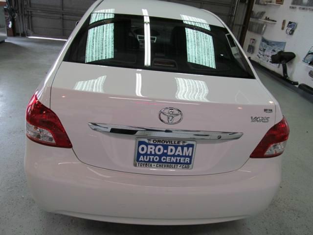 2012 Toyota Yaris 4DR 4WD Sport AT