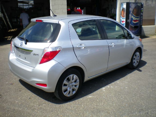2012 Toyota Yaris SE 4 Motion AWD