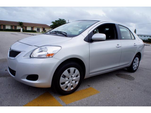 2012 Toyota Yaris Unknown