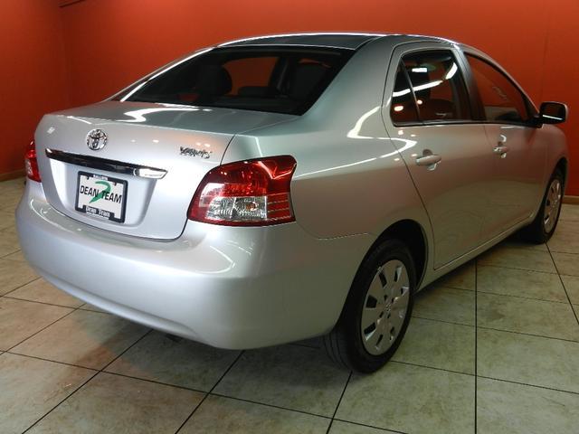 2012 Toyota Yaris Unknown