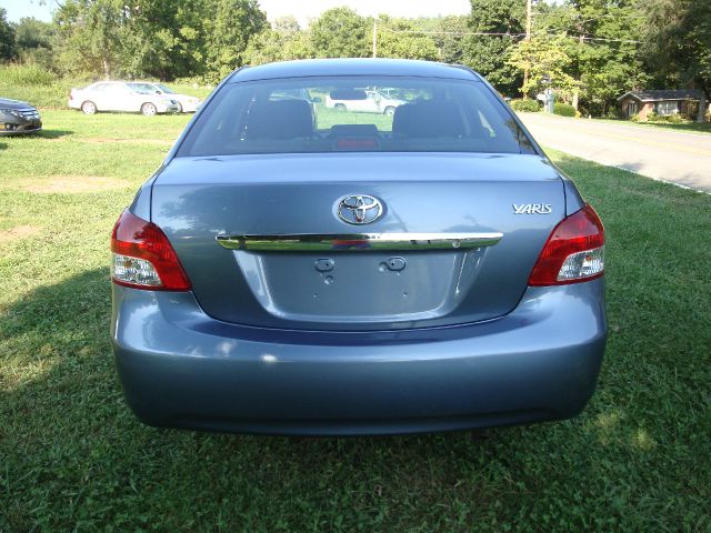 2012 Toyota Yaris Unknown