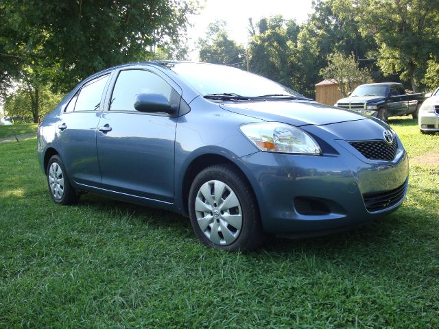 2012 Toyota Yaris Unknown