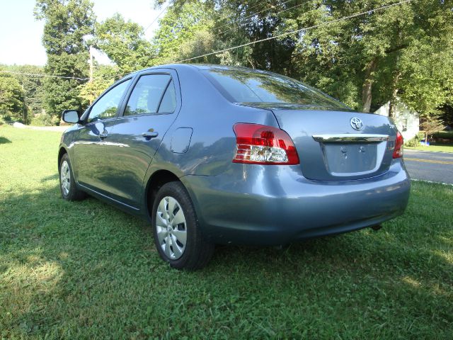 2012 Toyota Yaris Unknown