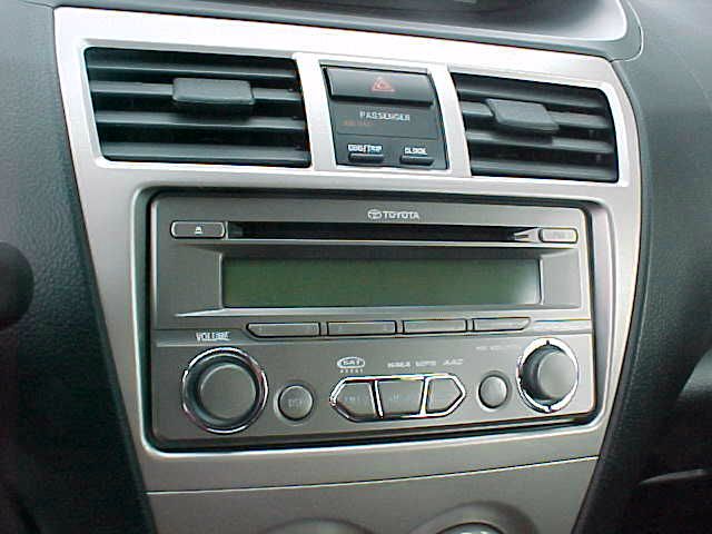 2012 Toyota Yaris 4DR 4WD Sport AT