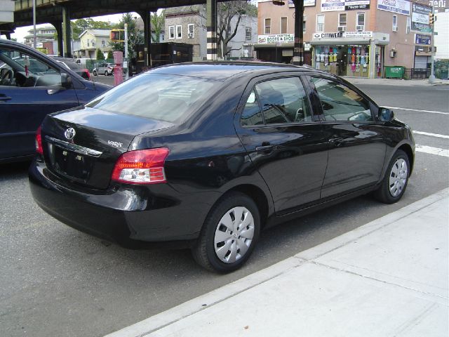 2012 Toyota Yaris 4DR 4WD Sport AT