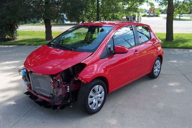 2013 Toyota Yaris 2.0T Local Trade-in