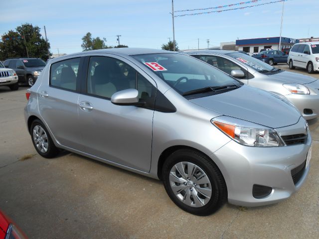 2013 Toyota Yaris SE 4 Motion AWD