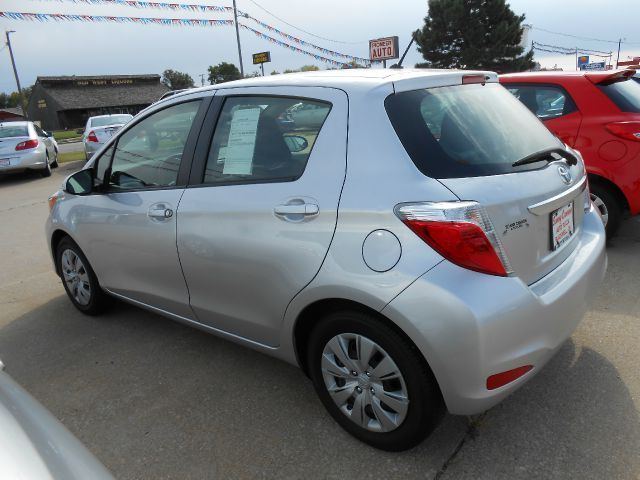 2013 Toyota Yaris SE 4 Motion AWD