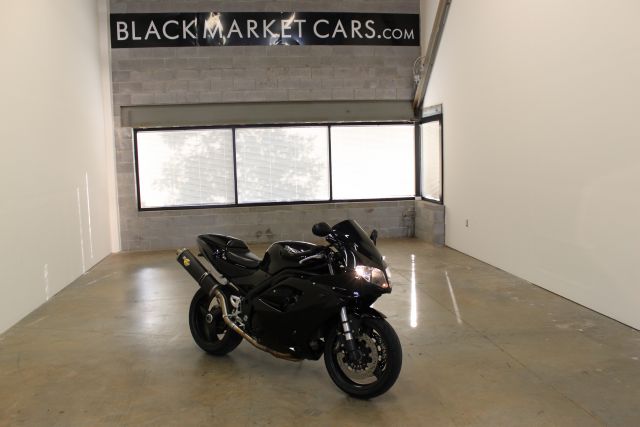 2005 Triumph Daytona 4dr Sdn Auto (natl) Hatchback