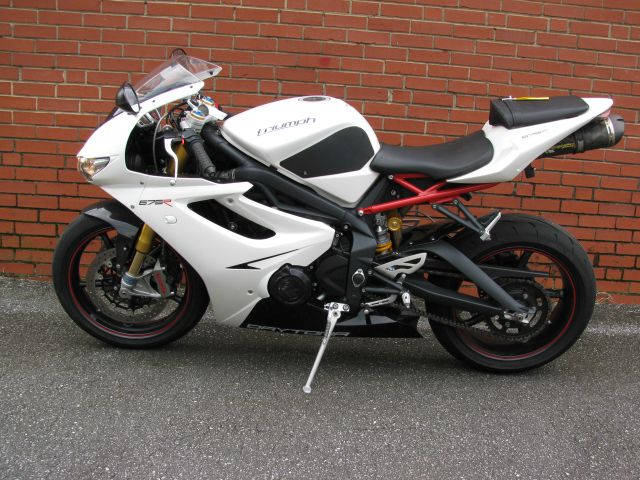 2012 Triumph Daytona 675R Unknown