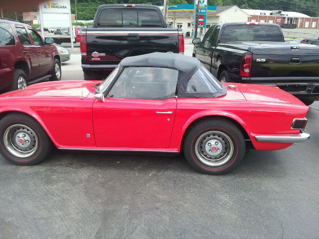 1975 Triumph TR6 Unknown