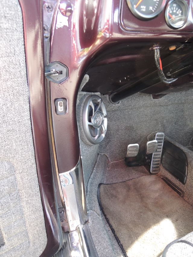 1969 Volkswagen Beetle Titanium