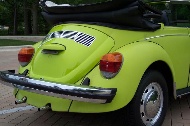 1974 Volkswagen Beetle Loaded Up
