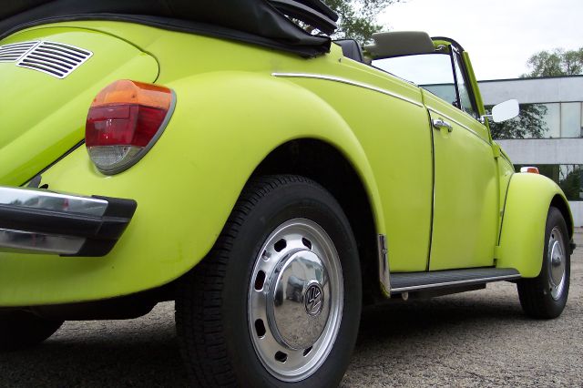 1974 Volkswagen Beetle Loaded Up