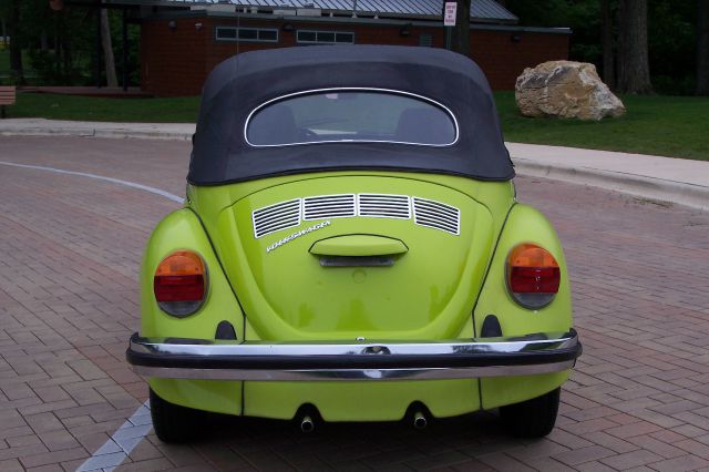 1974 Volkswagen Beetle Loaded Up