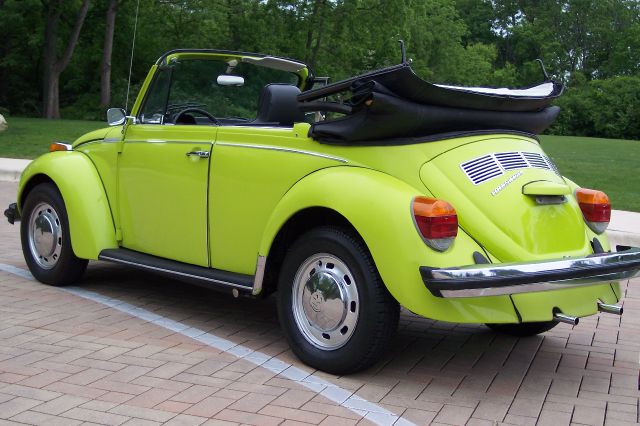 1974 Volkswagen Beetle Loaded Up