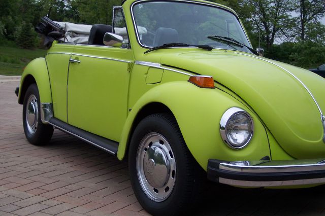 1974 Volkswagen Beetle Loaded Up